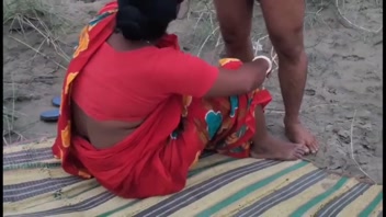বাংলাদেশি সুন্দরী মেয়ের বাইরের রোমাঞ্চ