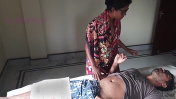 দেশি দাসী মালিকের দ্বারা চোদা - উত্তেজক হিন্দি গল্প