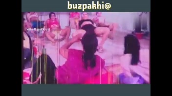 বাংলাদেশী সেক্সি পাছা ও বড় বোনির মেয়েদের হট নাচ
