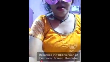 সেক্সি বাংলাদেশি ভিডিও দেখুন!