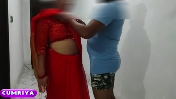 প্রতিবেশীর স্ত্রীর সঙ্গে অবিস্মরণীয় রাতের মজা