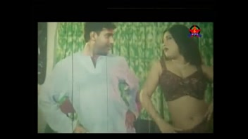 বাংলা মশলাদার হট ভিডিও গান!