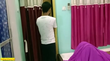 ভারতীয় সেক্সি ভাবীর রোলপ্লে, কিশোরের সাথে উত্তেজক অডিও!